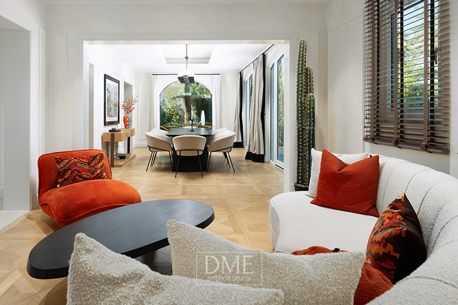 Modern Sitting Area of Dubai House, by DME Interiors
